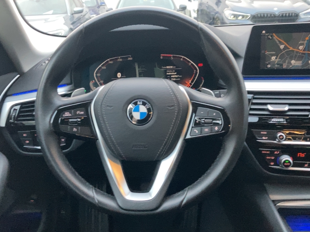 BMW LENKRAD – Ambienta