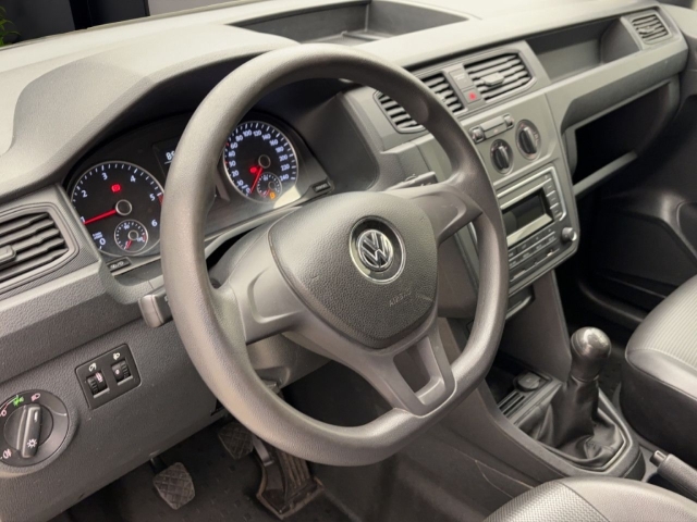 Volkswagen Caddy Kasten 2.0 TDI 1.Hand Scheckheft Euro6 ZV