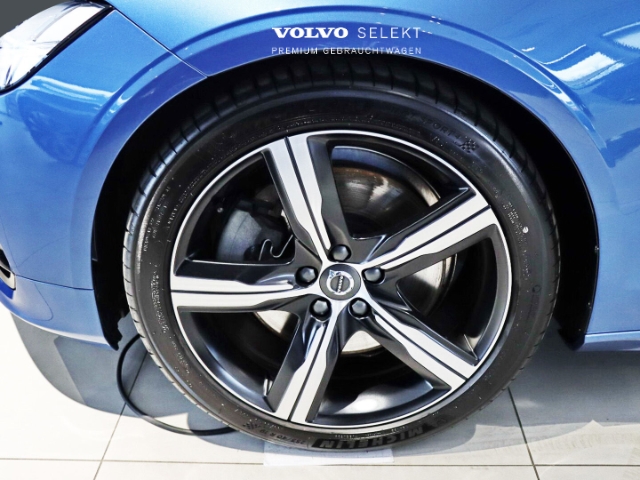 Volvo V90 V90