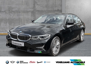 Bild: BMW 320 d Luxury Line AHK Akt.Geschw.Reg. Glasdach Laserlicht