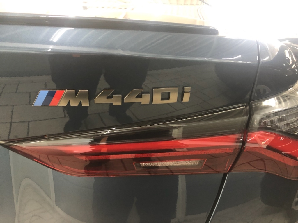 BMW M440i M440i