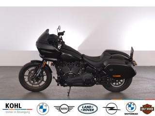 Bild: Harley-Davidson Low Rider ST FXLRST vorverlegte Fußrasten verstellbar