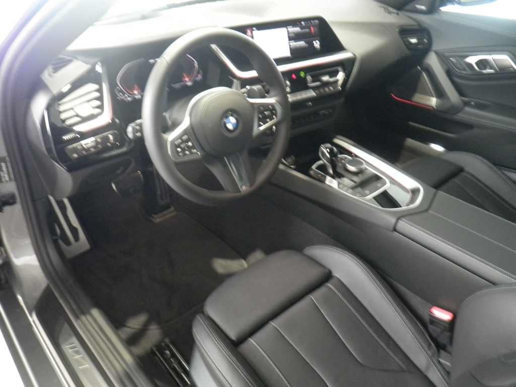 BMW Z4 M40i Sportpaket HUD AD Navi Leder digitales Cockpit Memory Sitze  Soundsystem HarmanKardon LED in Frankfurt-Eckenheim