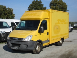 Bild: Iveco Daily DHL Integralkoffer C30C
