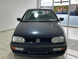 Bild: Volkswagen Golf GolfIIICL SD GA Airb Scheinwerferreg.
