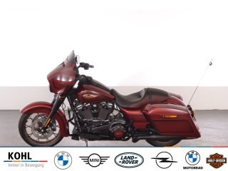 Bild: Harley-Davidson Street Glide FLHXS Anniversary heirloom red fade trim black